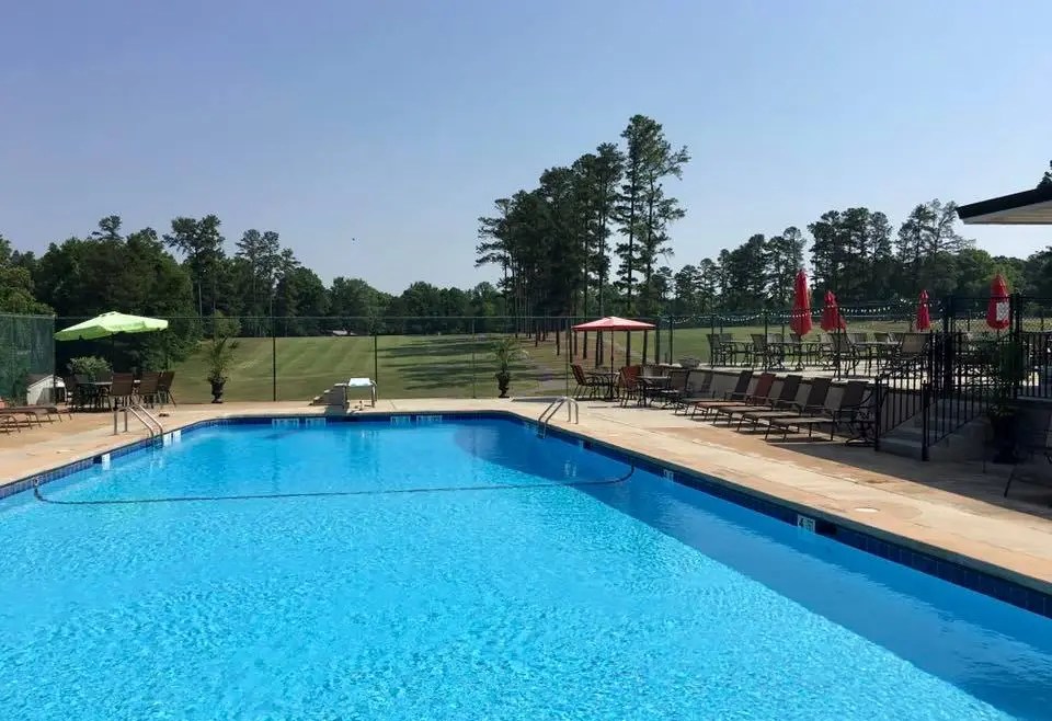 pool area at Kings Mountain Country Club